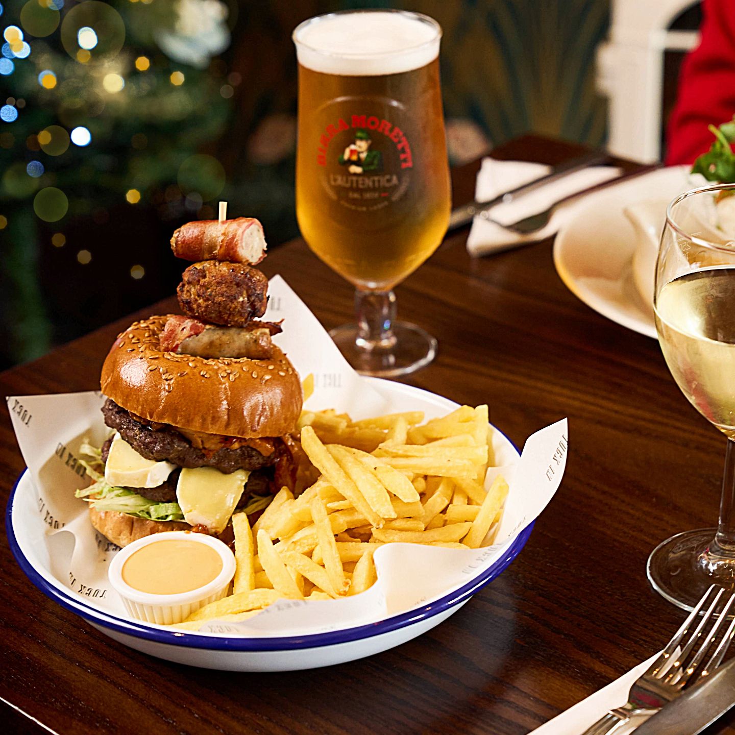 Festive Lunch & Dinner at The Gardeners Arms in Thornton-Cleveleys